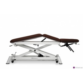 TABLE ÉLECTRIQUE 5 PLANS AVEC DOSSIER PRO / DÉCLIVE, ACCOUDOIRS, TRENDELEMBURG, BOUCHON FACIAL ET ROULETTES RÉTRACTABLES