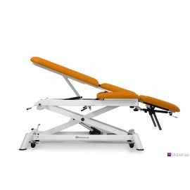 TABLE ÉLECTRIQUE MULTIFONCTION 9 PLANS AVEC ACCOUDOIRS, CYPHOSE, TRENDELEMBURG, BOUCHON FACIAL ET ROULETTES RÉTRACTABLES