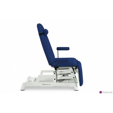 FAUTEUIL MOTORISÉ AVEC ACCOUDOIRS ET TRENDELEMBURG